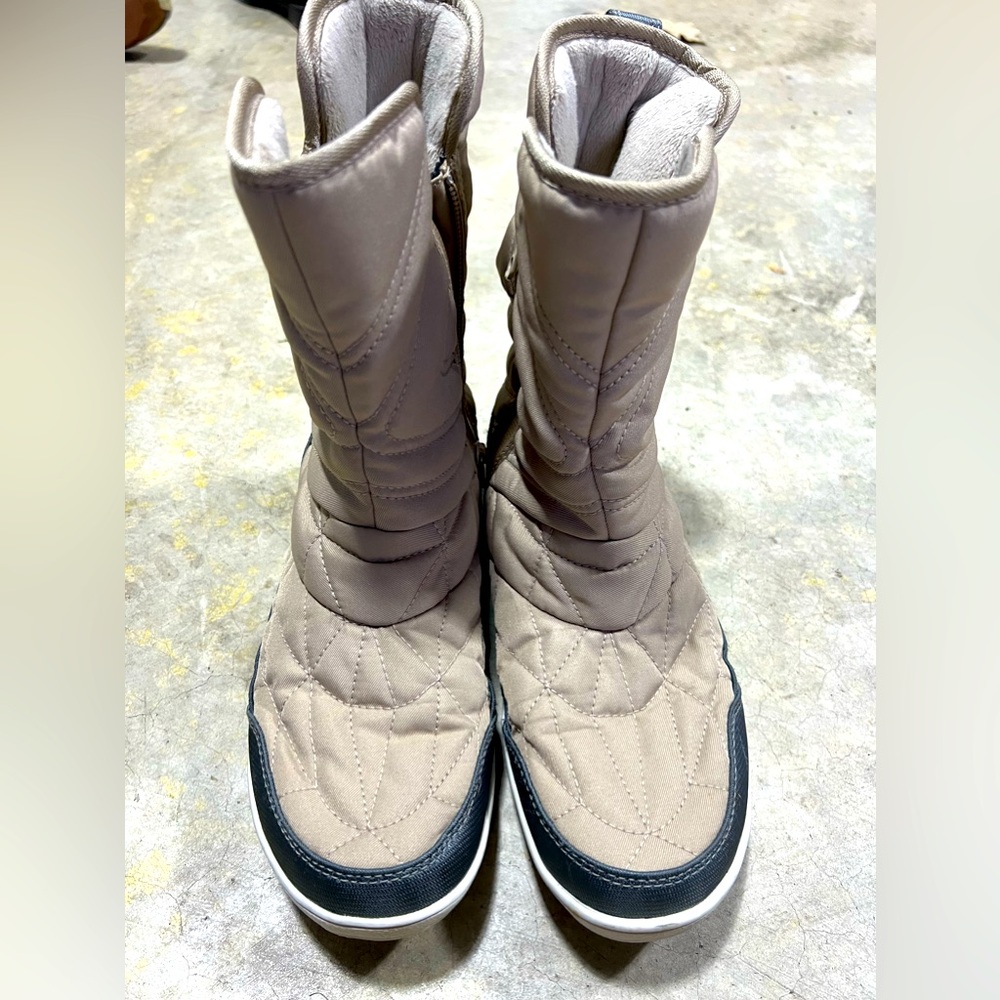 Womens Columbia Minx Slip III Waterproof Size 9